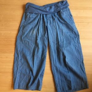 Old navy chambray maternity pants